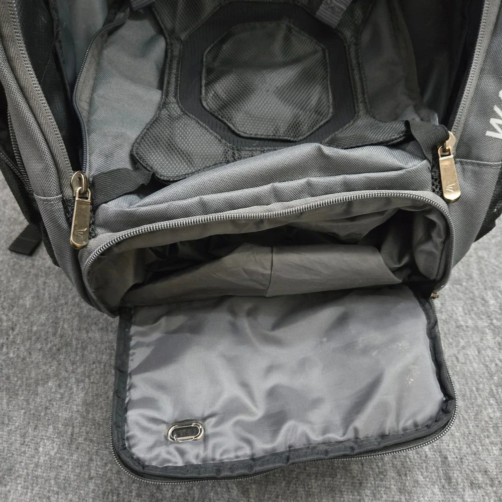 Easton‎ Walk-Off Bat Pack Backpack Unisex Large Gray Baseball Softball Gear Bag